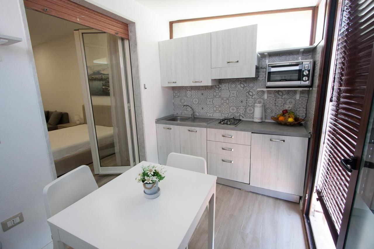 Casa Vacanze Mareluna Аджерола Экстерьер фото