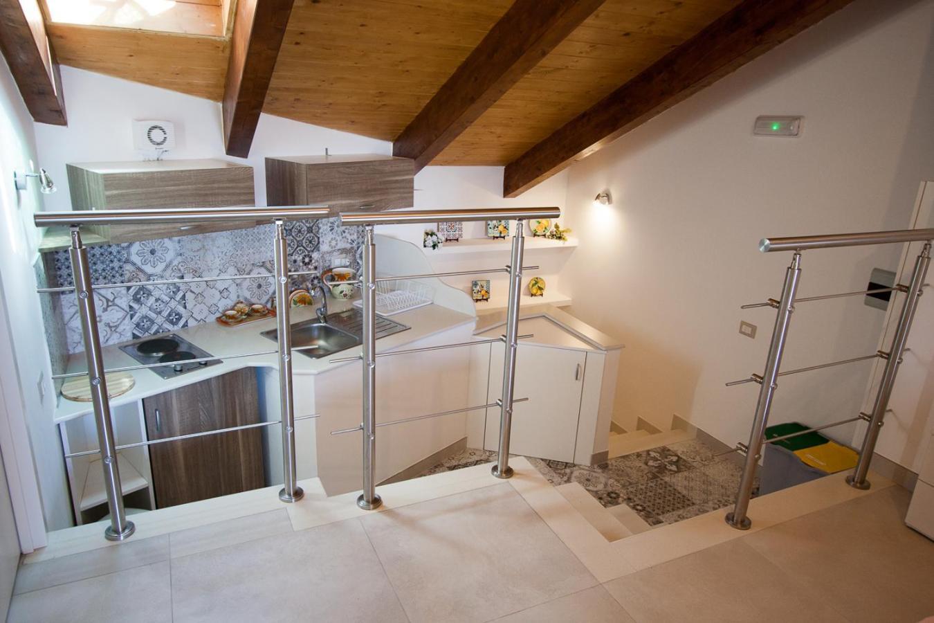 Casa Vacanze Mareluna Аджерола Экстерьер фото